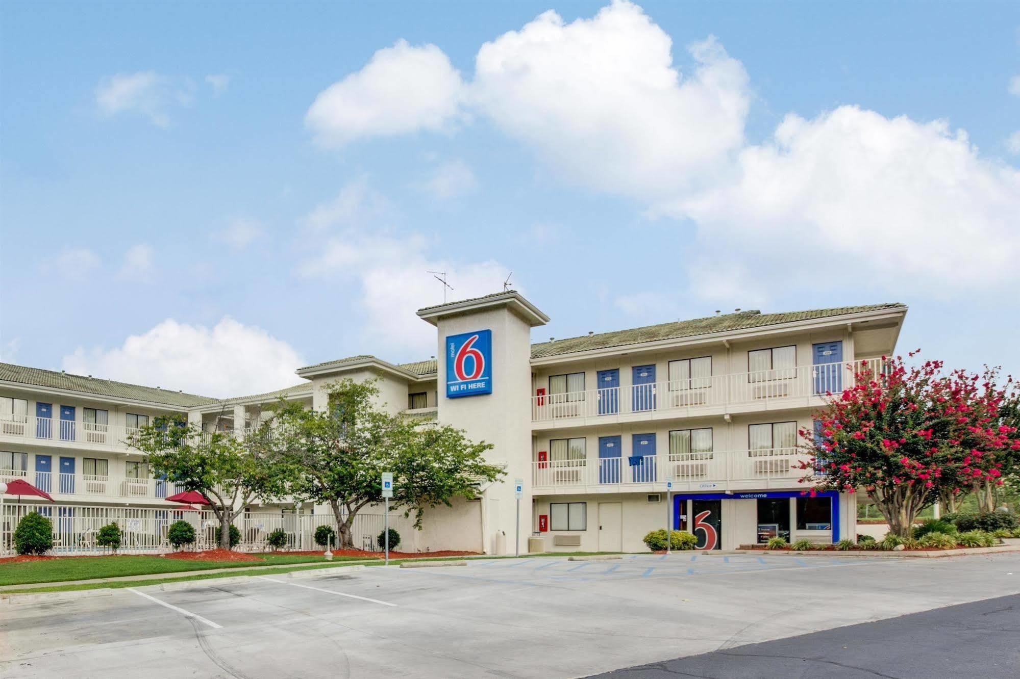 Motel 6-Columbia, Sc - West Dış mekan fotoğraf