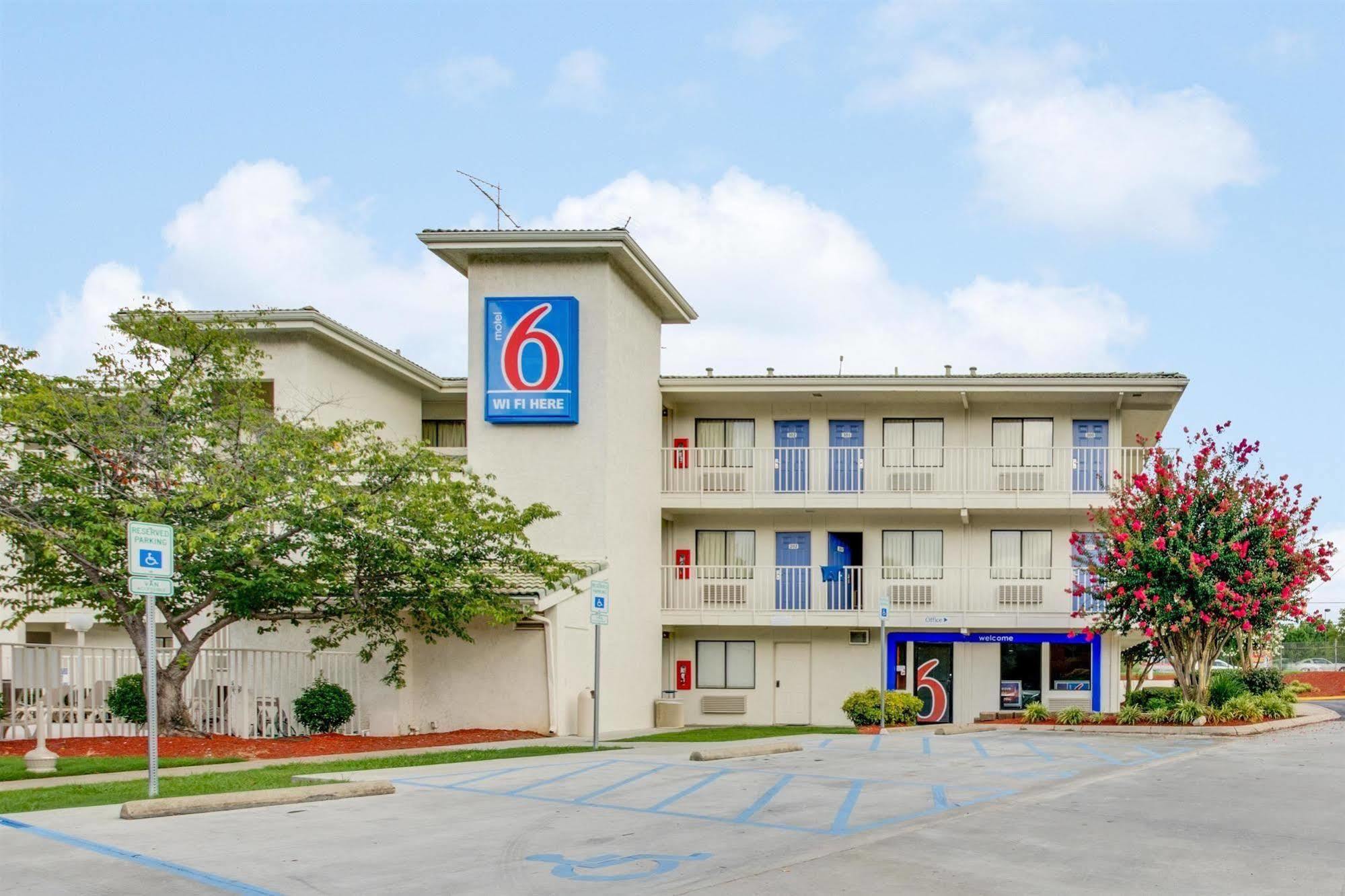Motel 6-Columbia, Sc - West Dış mekan fotoğraf