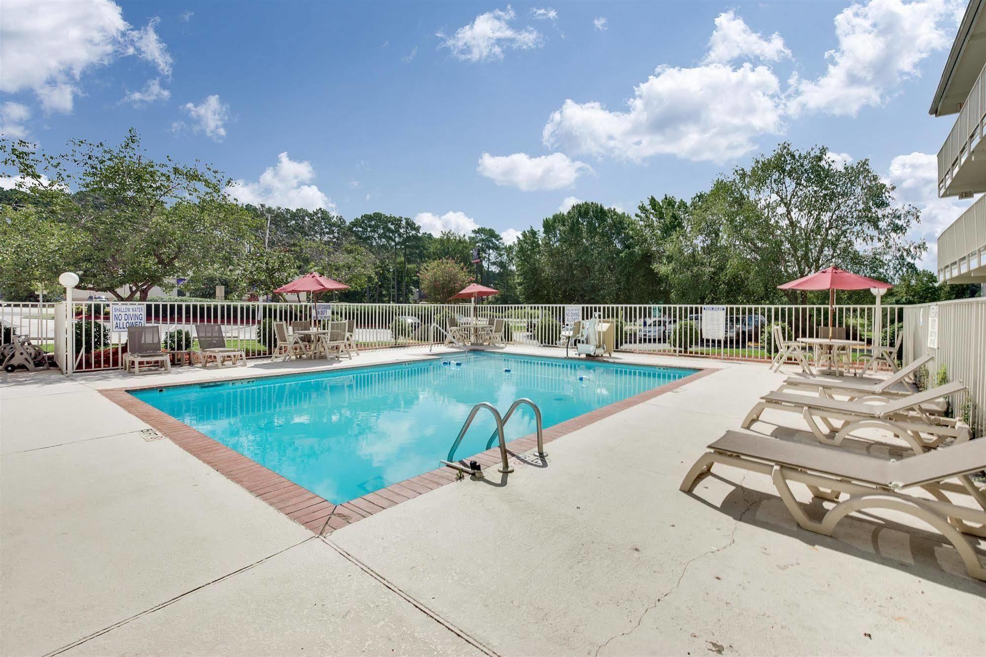 Motel 6-Columbia, Sc - West Dış mekan fotoğraf